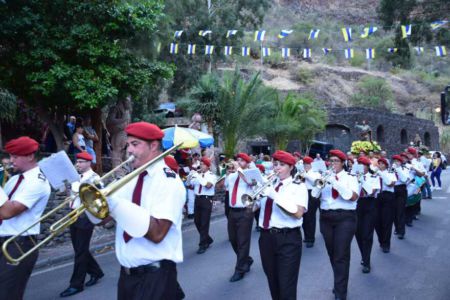 Agrupacion Musical y Majorettes en la fiesta de San Bartolomé en Guayadeque 2019